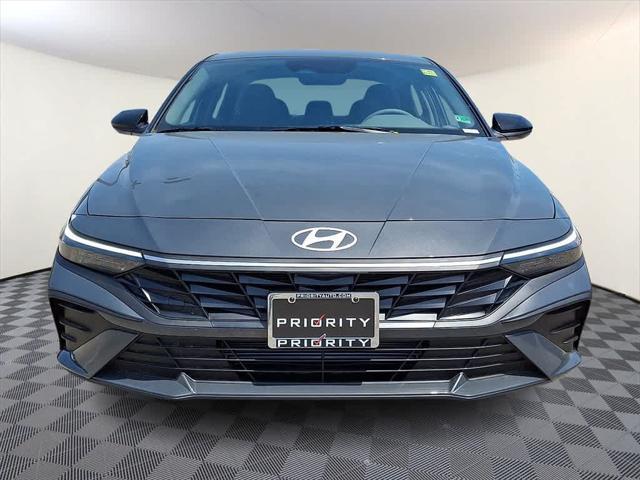 new 2025 Hyundai Elantra car, priced at $25,010