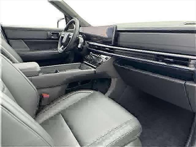 new 2025 Hyundai Santa Fe car, priced at $47,621