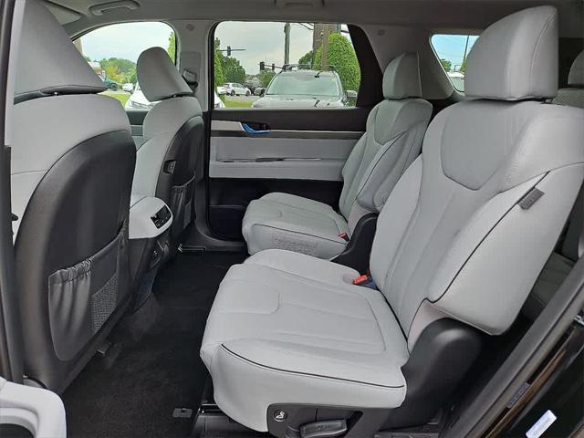 new 2025 Hyundai Palisade car, priced at $40,849