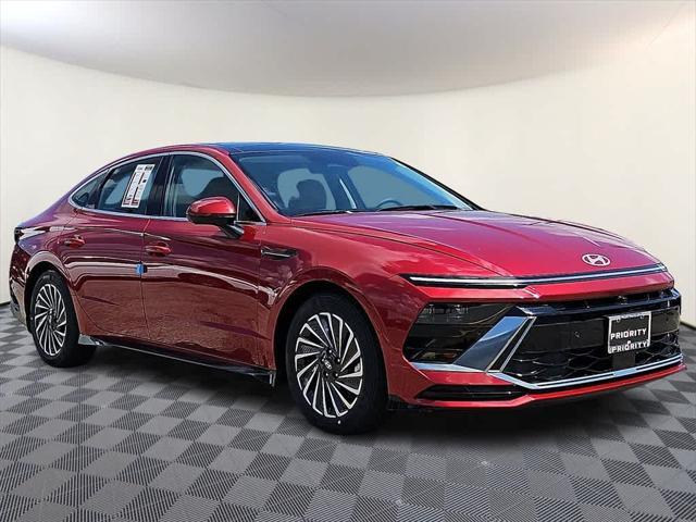 new 2025 Hyundai Sonata Hybrid car, priced at $38,131