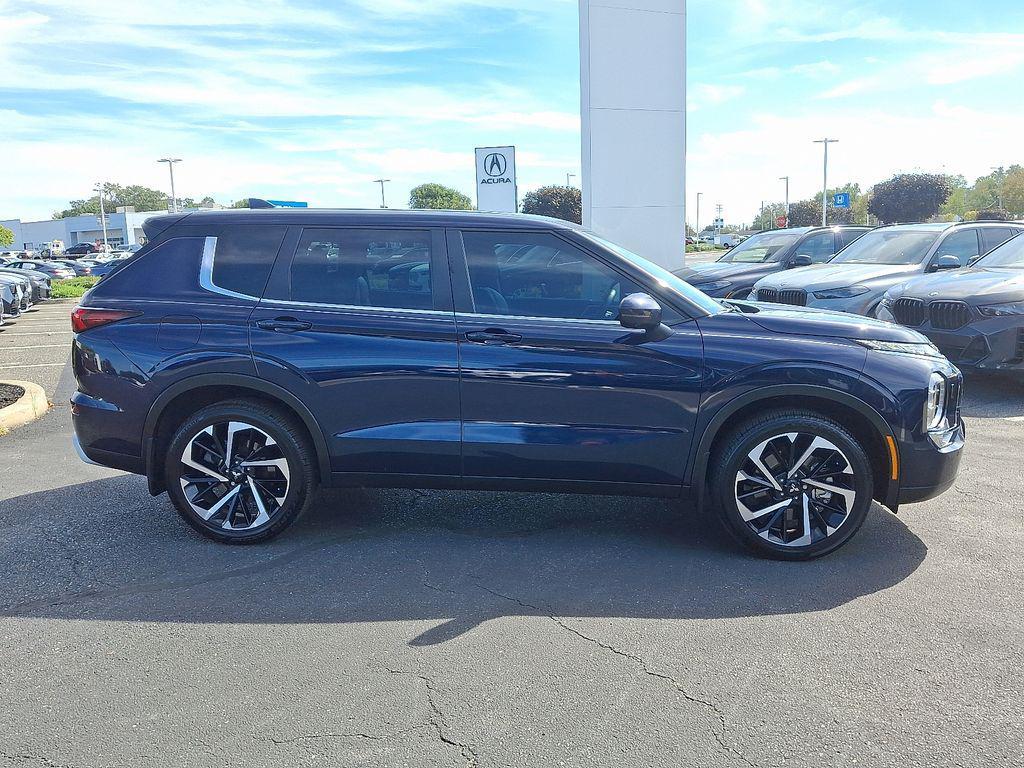 used 2023 Mitsubishi Outlander car, priced at $26,207