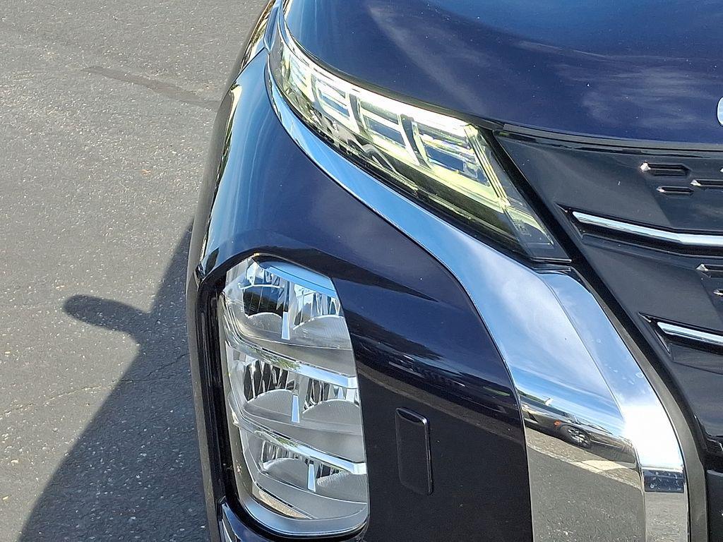 used 2023 Mitsubishi Outlander car, priced at $26,207