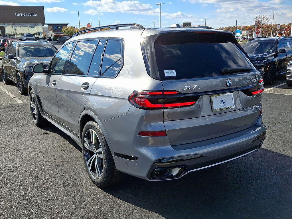 new 2026 BMW X7 car, priced at $95,715