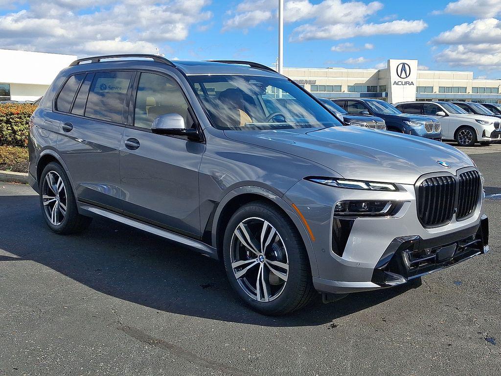 new 2026 BMW X7 car, priced at $95,715