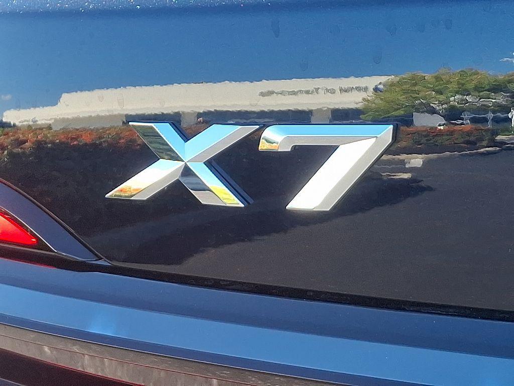 new 2026 BMW X7 car, priced at $99,790