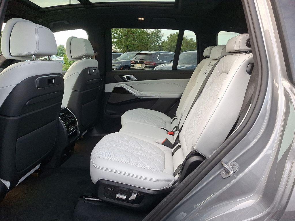 new 2026 BMW X7 car, priced at $95,330