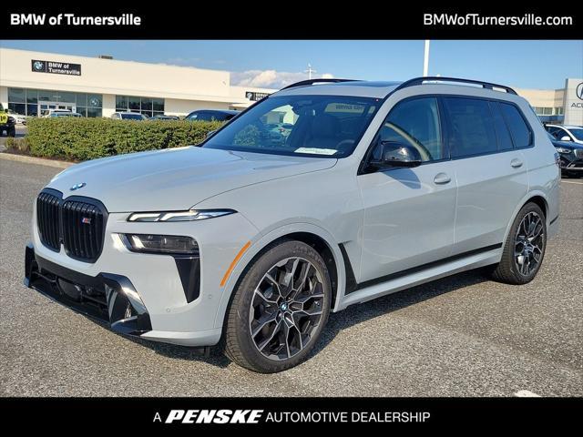 new 2025 BMW X7 car, priced at $117,700