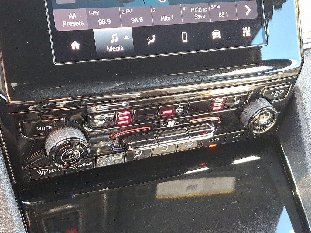 used 2023 Jeep Grand Cherokee L car, priced at $31,394