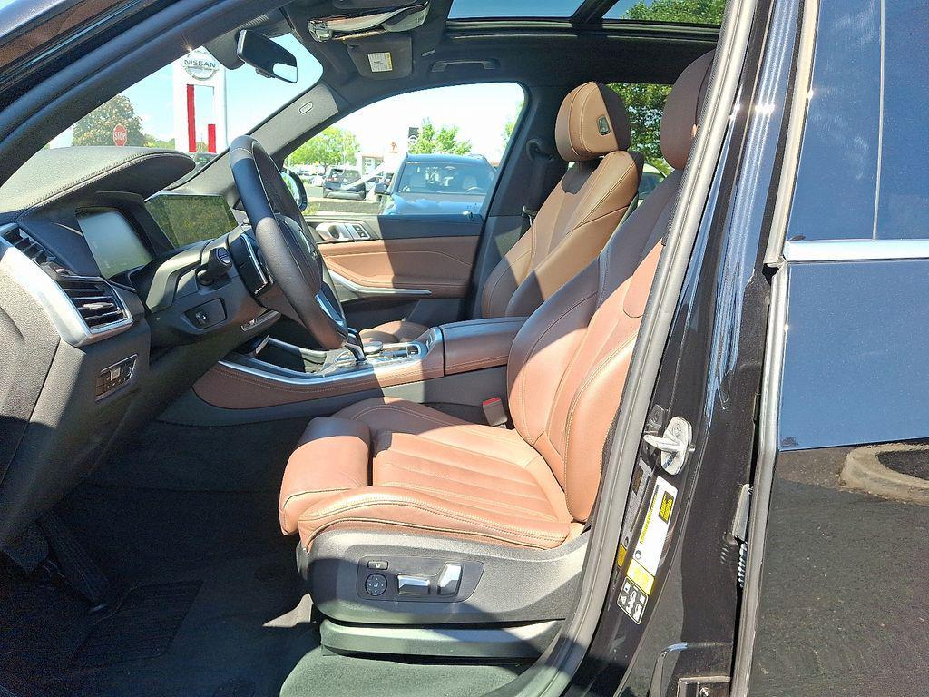 used 2022 BMW X5 car, priced at $44,686