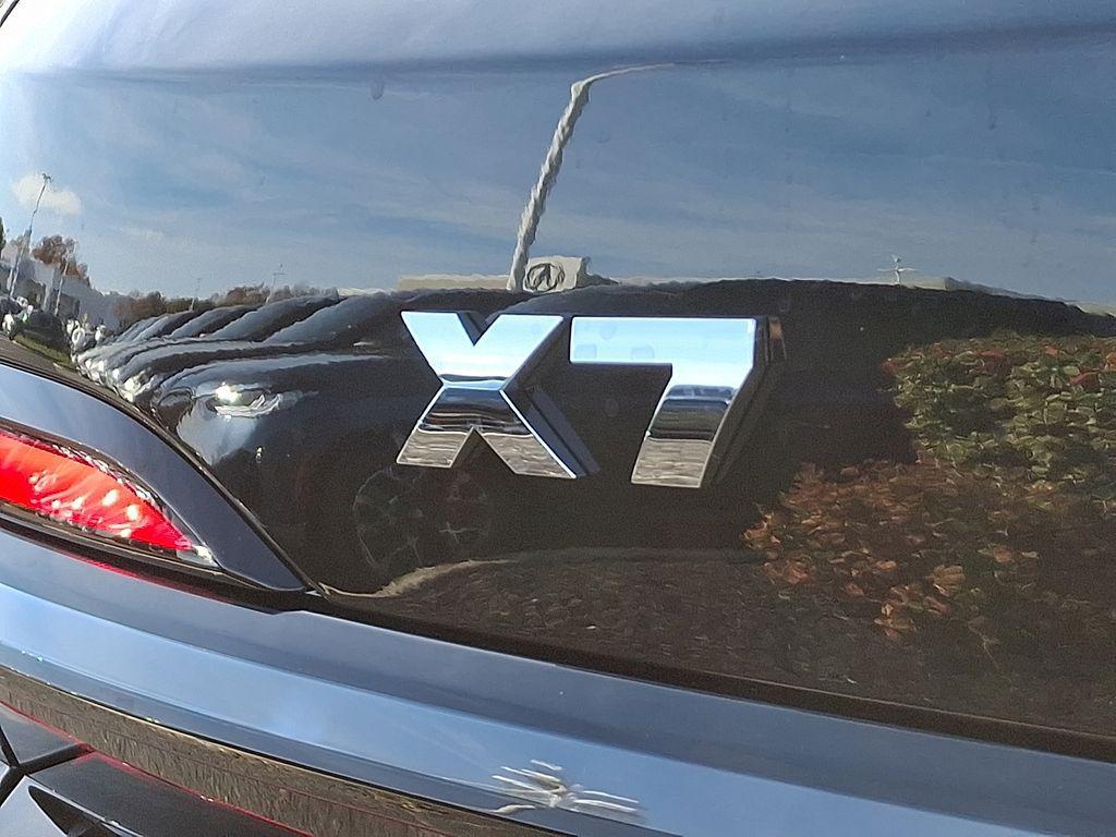 new 2026 BMW X7 car, priced at $123,665