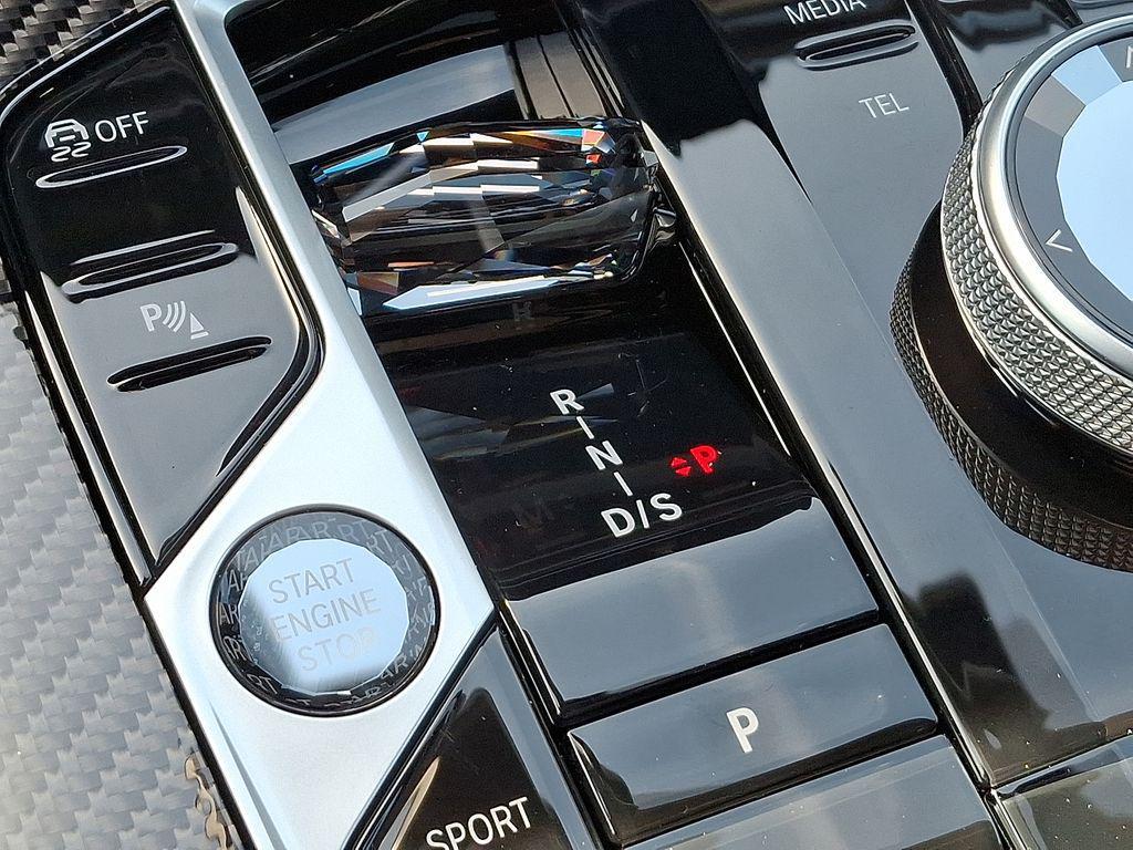 new 2026 BMW X7 car, priced at $123,665