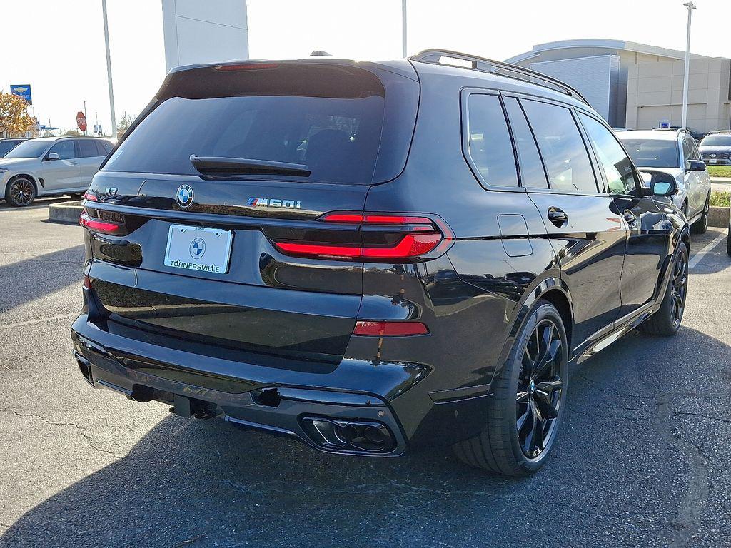 new 2026 BMW X7 car, priced at $123,665