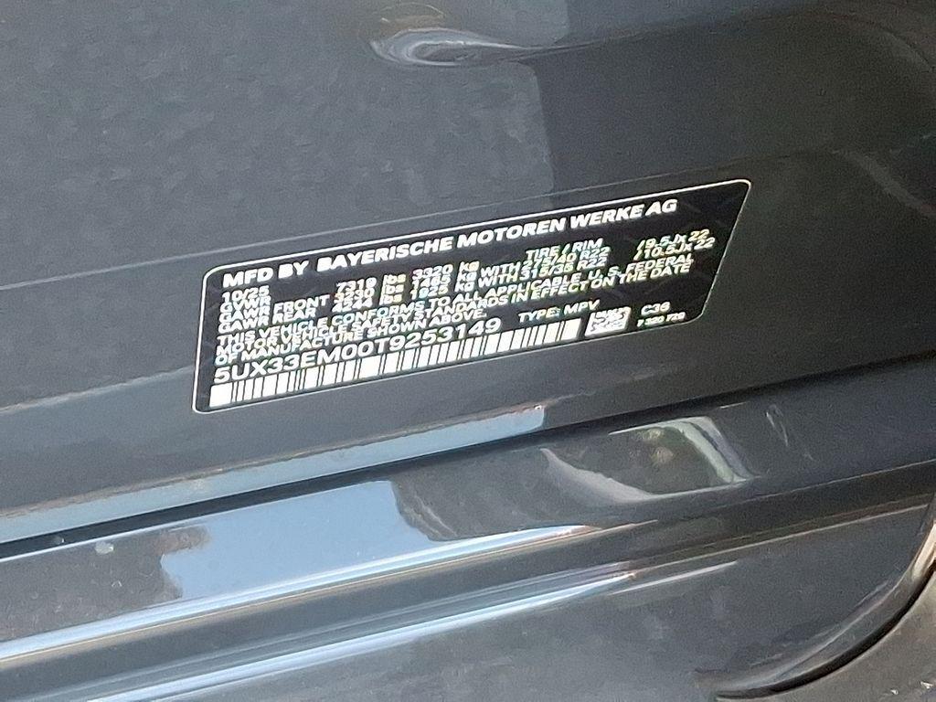 new 2026 BMW X7 car, priced at $125,615