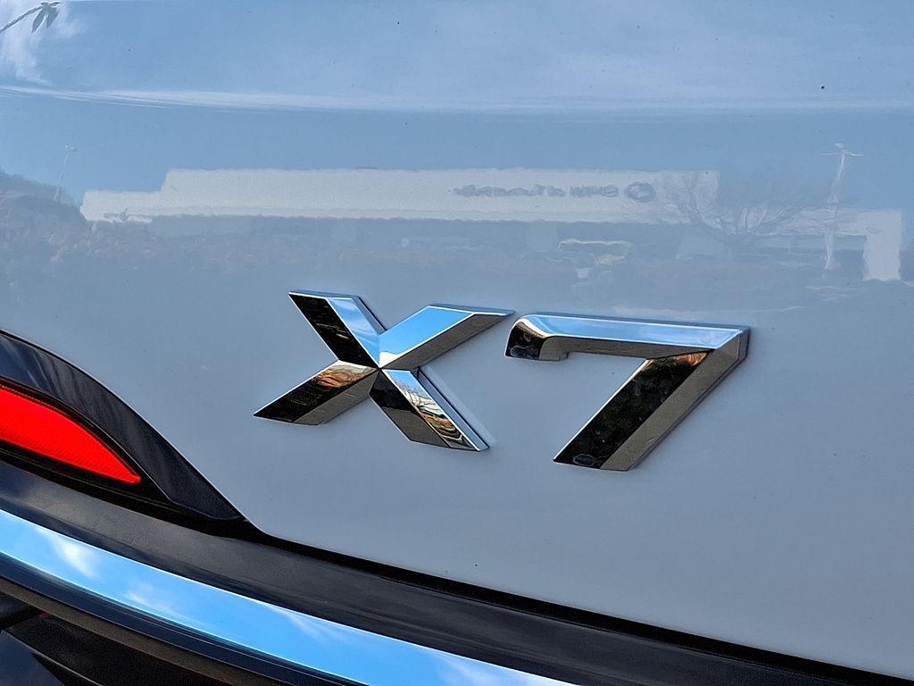new 2026 BMW X7 car, priced at $95,925