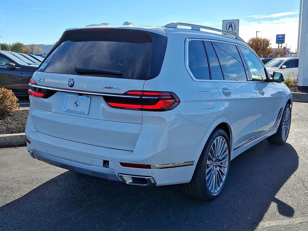 new 2026 BMW X7 car, priced at $95,925