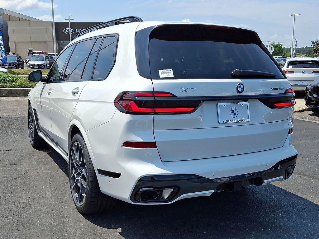 new 2026 BMW X7 car, priced at $97,615