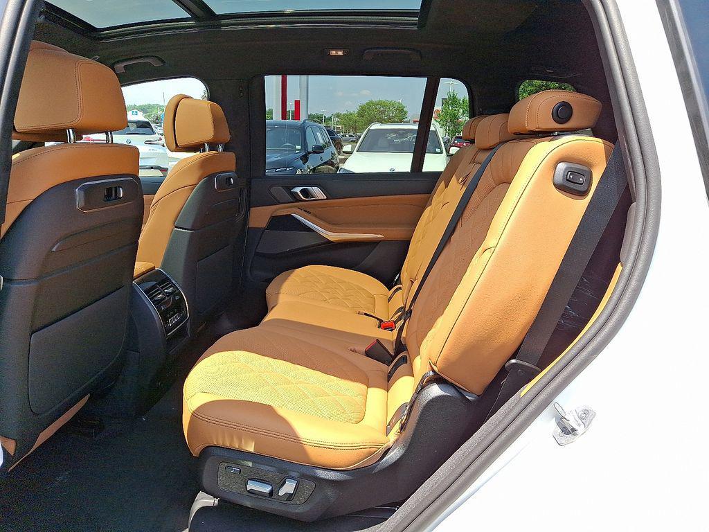 new 2026 BMW X7 car, priced at $97,615