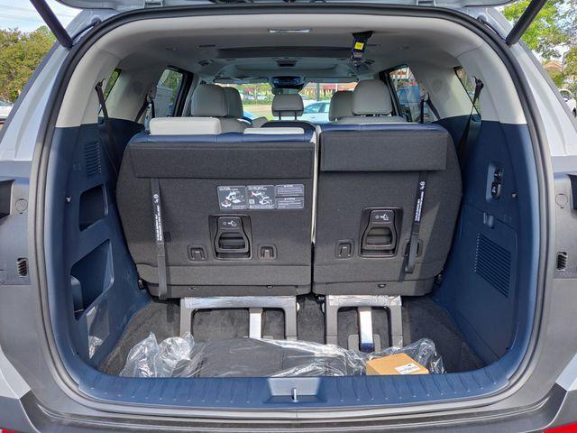 new 2026 Kia Carnival Hybrid car, priced at $48,422