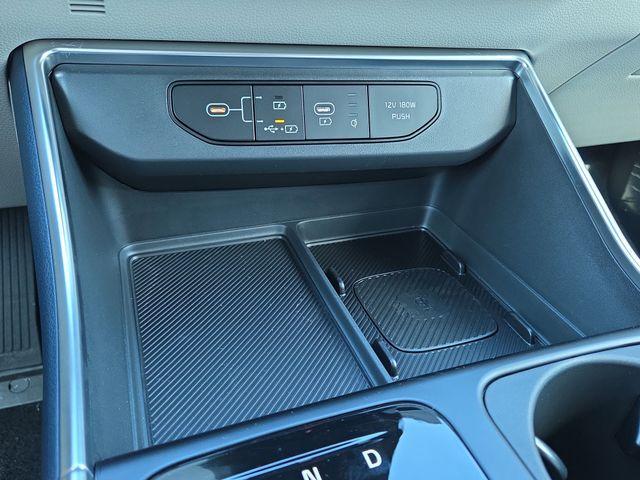 new 2026 Kia Carnival Hybrid car, priced at $48,422