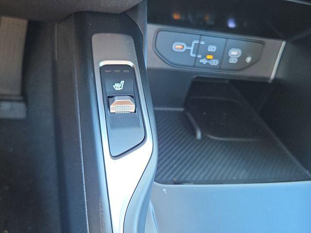 new 2026 Kia Sorento car, priced at $38,307