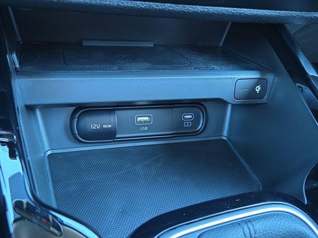 new 2025 Kia Soul car, priced at $23,198