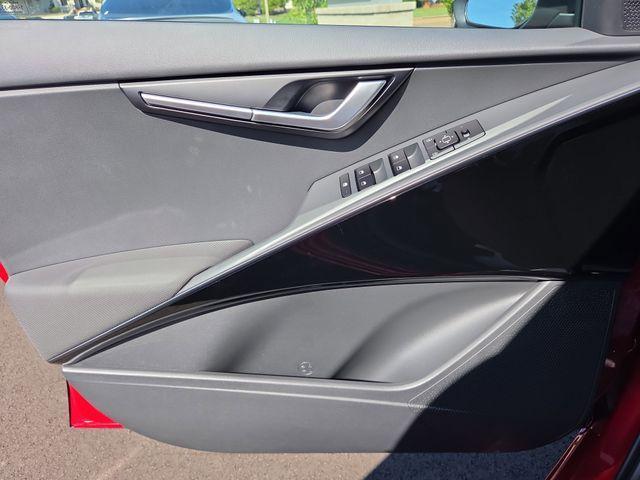 new 2025 Kia Niro Plug-In Hybrid car, priced at $33,053