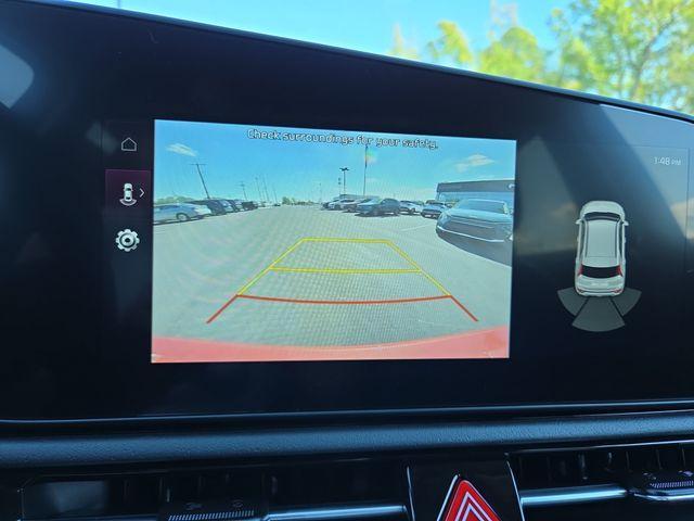 new 2025 Kia Niro Plug-In Hybrid car, priced at $33,053