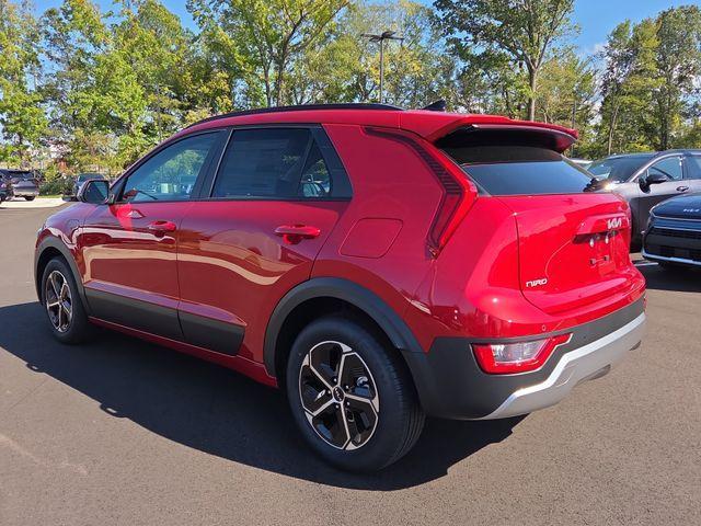 new 2025 Kia Niro Plug-In Hybrid car, priced at $33,053