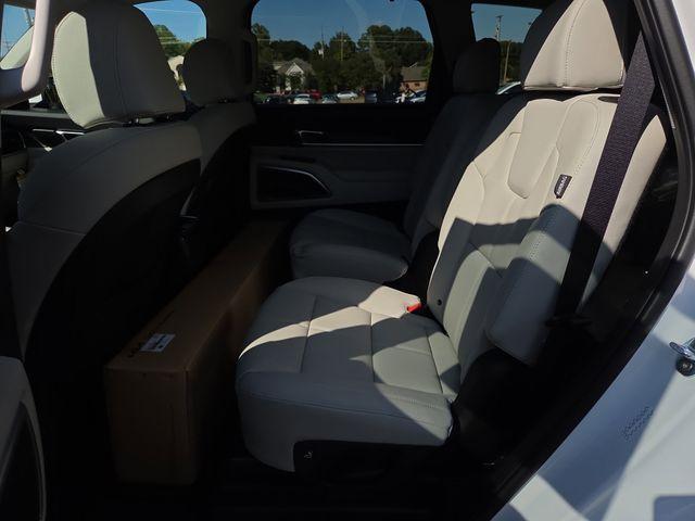 new 2025 Kia Telluride car, priced at $42,425