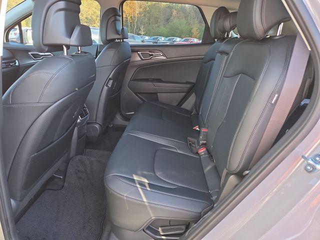 new 2026 Kia Sportage Hybrid car, priced at $35,907