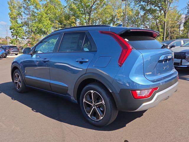 new 2025 Kia Niro Plug-In Hybrid car, priced at $32,674
