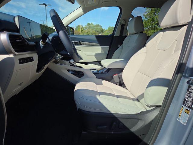 new 2025 Kia Telluride car, priced at $41,182