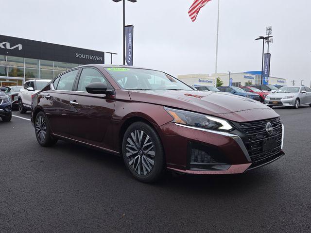 used 2024 Nissan Altima car, priced at $21,194