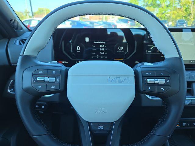 new 2025 Kia K4 car, priced at $27,056
