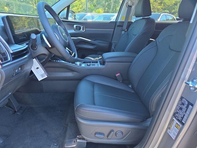 new 2025 Kia Sorento Hybrid car, priced at $36,302