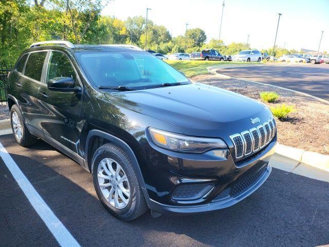 used 2020 Jeep Cherokee car, priced at $13,997