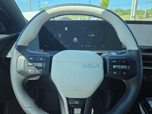 new 2025 Kia EV6 car, priced at $45,058
