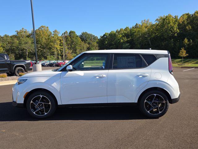 new 2025 Kia Soul car, priced at $25,257