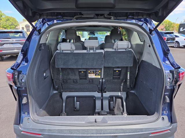 used 2022 Toyota Sienna car, priced at $31,997