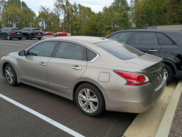 used 2014 Nissan Altima car, priced at $6,282