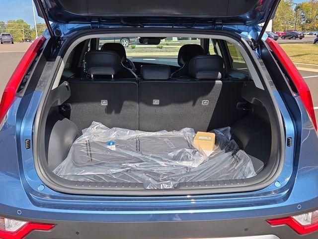 new 2025 Kia Niro Plug-In Hybrid car, priced at $32,674