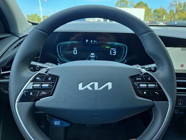 new 2025 Kia Niro Plug-In Hybrid car, priced at $32,674