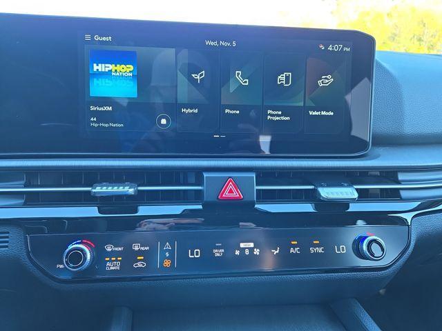 new 2026 Kia Sportage Hybrid car, priced at $36,798