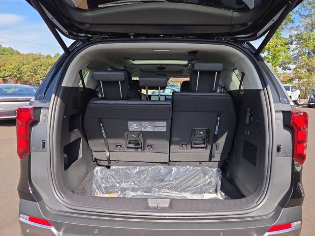 new 2026 Kia Carnival Hybrid car, priced at $48,422