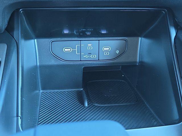 new 2026 Kia Sorento car, priced at $35,402