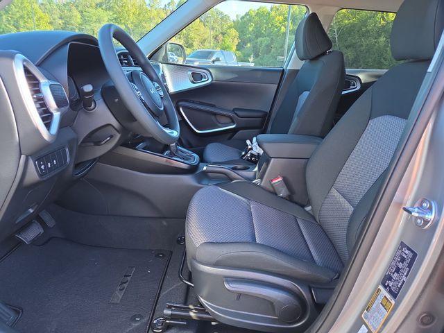 new 2025 Kia Soul car, priced at $21,278