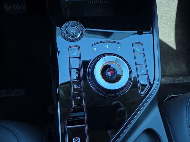 new 2025 Kia Niro Plug-In Hybrid car, priced at $32,674