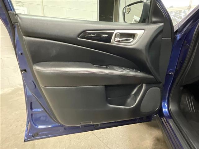 used 2020 Nissan Pathfinder car, priced at $10,850
