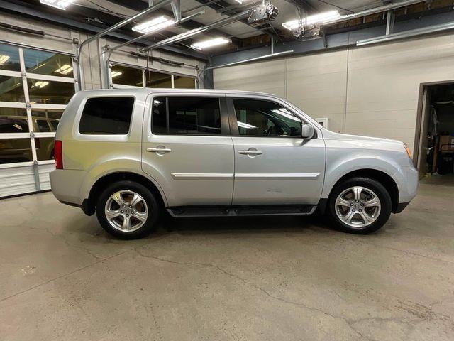 used 2014 Honda Pilot car, priced at $9,995