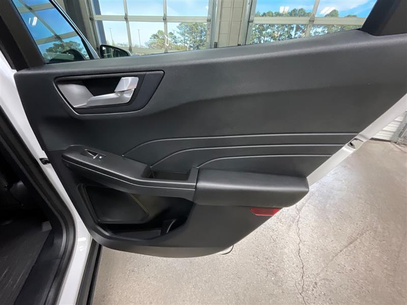 used 2022 Ford Escape car, priced at $15,995